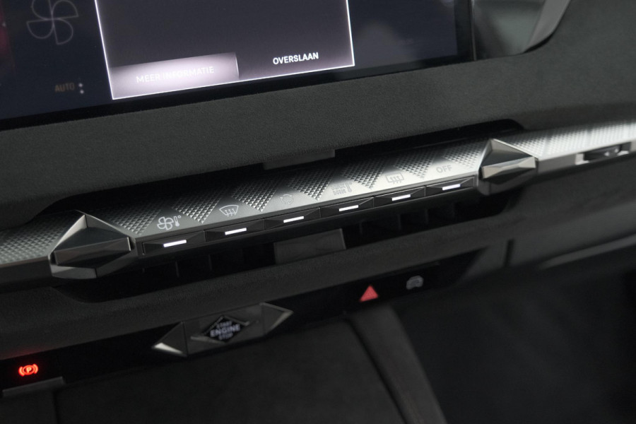 DS DS 4 PureTech 130 EAT8 Performance Line | Camera | Apple Carplay | Alcantara® bekleding | Parkeersensensoren