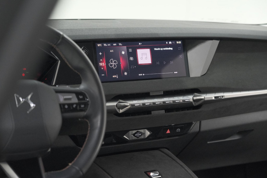 DS DS 4 PureTech 130 EAT8 Performance Line | Camera | Apple Carplay | Alcantara® bekleding | Parkeersensensoren