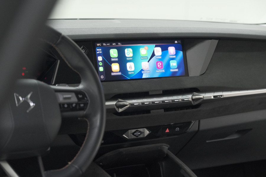 DS DS 4 PureTech 130 EAT8 Performance Line | Camera | Apple Carplay | Alcantara® bekleding | Parkeersensensoren