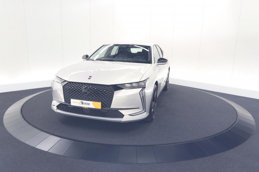 DS DS 4 PureTech 130 EAT8 Performance Line | Camera | Apple Carplay | Alcantara® bekleding | Parkeersensensoren