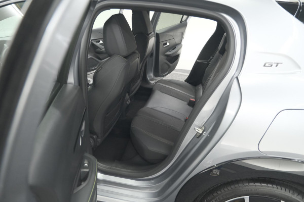 Peugeot 208 Hybrid 136 e-DCS6 GT | Camera | Apple Carplay & Android Auto | Parkeersensoren