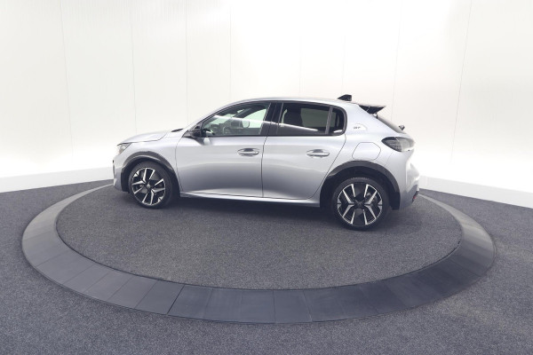 Peugeot 208 Hybrid 136 e-DCS6 GT | Camera | Apple Carplay & Android Auto | Parkeersensoren