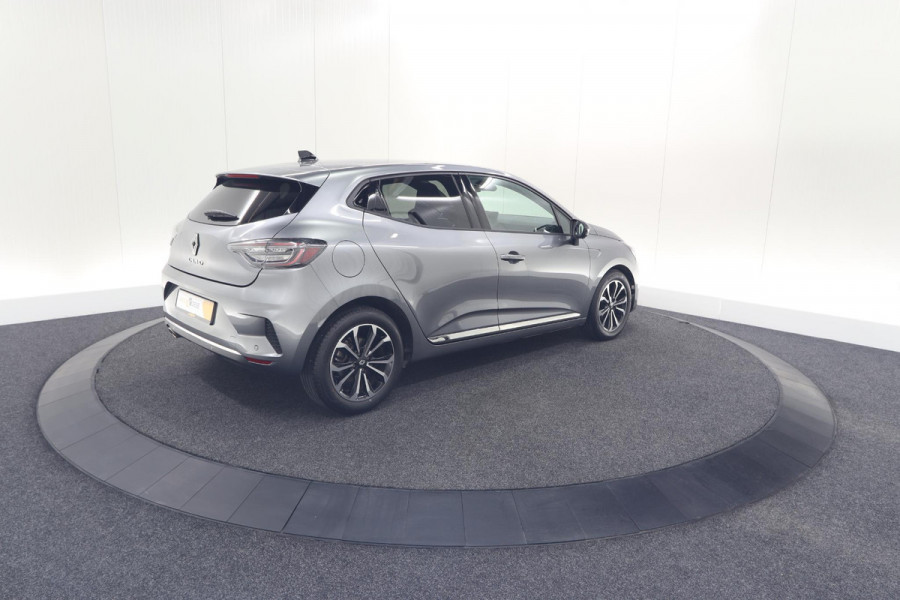 Renault Clio TCe 90 Techno | 360 Camera | Adaptieve Cruise Control | 9.3 Inch Groot Scherm