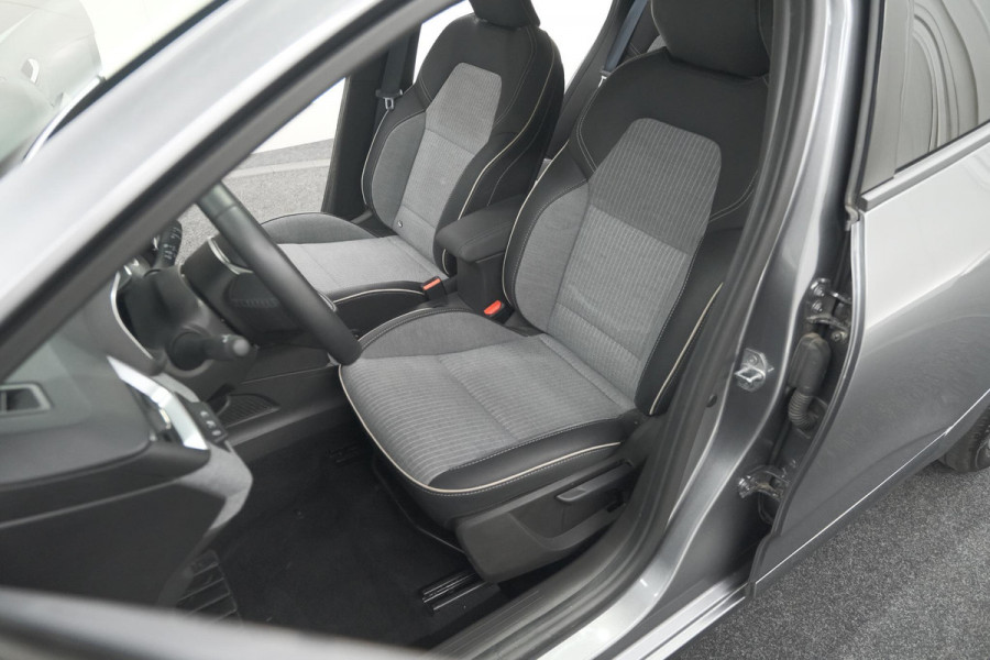 Renault Clio TCe 90 Techno | 360 Camera | Adaptieve Cruise Control | 9.3 Inch Groot Scherm