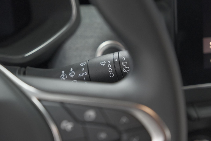 Renault Clio TCe 90 GPF Techno | 360 Camera | Adaptieve Cruise Control | 9.3 Inch Groot Scherm