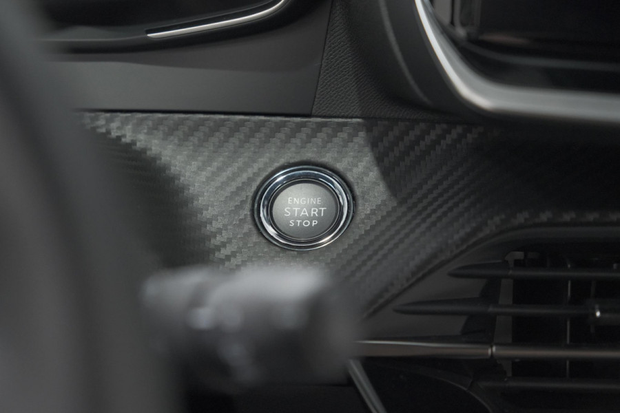 Peugeot 2008 Hybrid 136 e-DCS6 Allure | 360 Camera | Adaptieve Cruise Control | Dodehoekdetectie | Apple Carplay