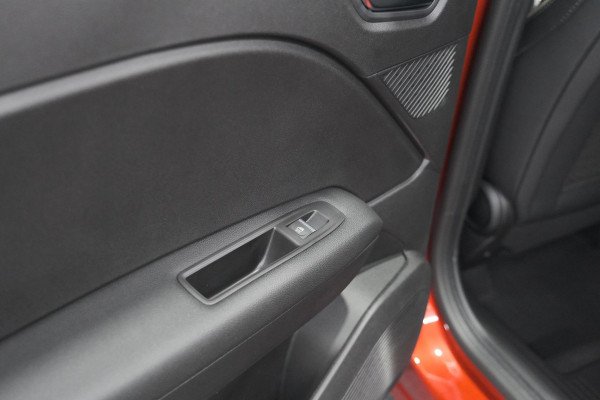 Renault Symbioz 1.6 E-Tech Hybrid 145 Techno | Camera | Adaptieve Cruise Control | Pack Winter | Elektronische Kofferklep