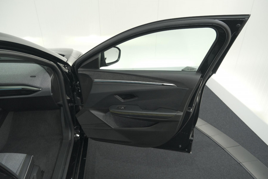 Renault Mégane E-Tech EV60 Charge 220 Techno | Camera | Pack Winter | Adaptieve Cruise Control