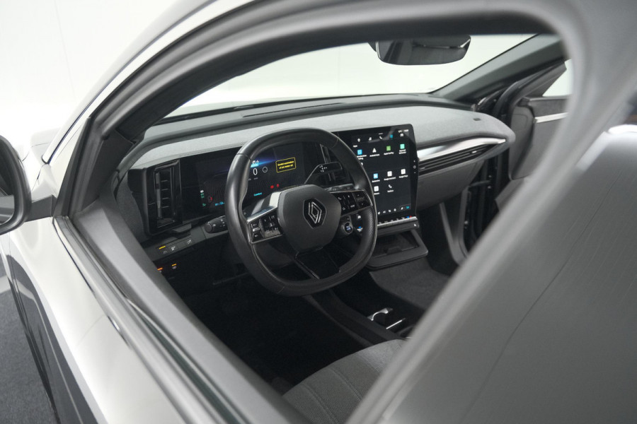 Renault Mégane E-Tech EV60 Charge 220 Techno | Camera | Pack Winter | Adaptieve Cruise Control