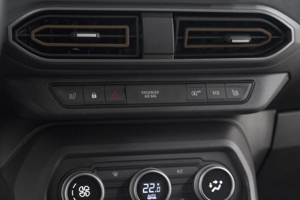 Dacia Jogger TCe 110 Extreme | 7 Zitplaatsen | Camera | Dodehoekdetectie | Stoelverwarming | Apple Carplay