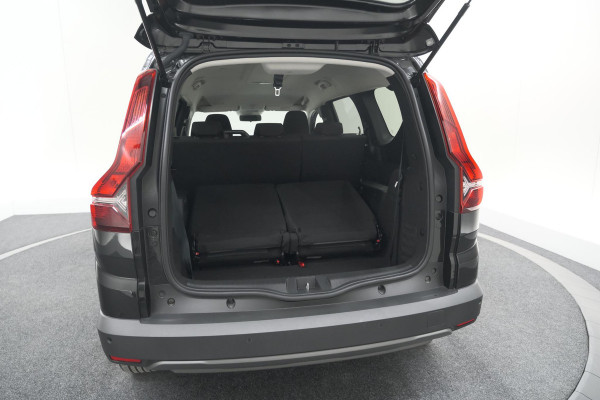 Dacia Jogger TCe 110 Extreme | 7 Zitplaatsen | Camera | Dodehoekdetectie | Stoelverwarming | Apple Carplay