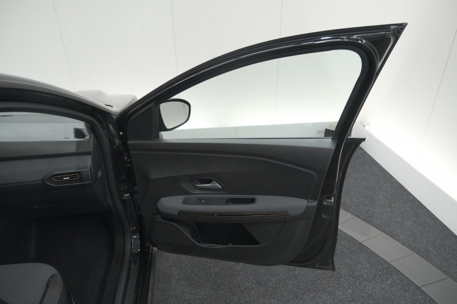Dacia Jogger TCe 110 Extreme | 7 Zitplaatsen | Camera | Dodehoekdetectie | Stoelverwarming | Apple Carplay