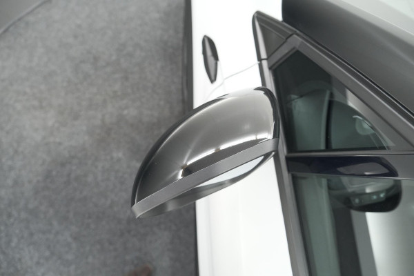 Renault Captur TCe 90 Techno | Nieuw Model | Camera | Harman Kardon | Apple Carplay | Parkeersensoren | 18 Inch Lichtmetalen Velgen