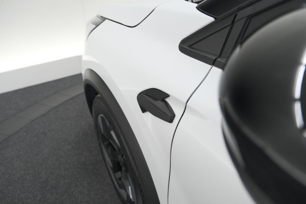 Renault Captur TCe 90 Techno | Nieuw Model | Camera | Harman Kardon | Apple Carplay | Parkeersensoren | 18 Inch Lichtmetalen Velgen