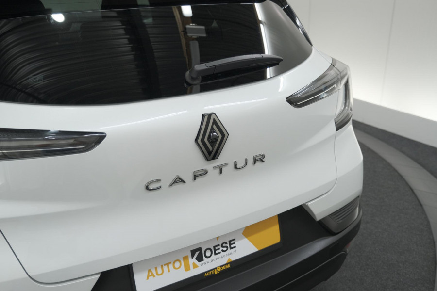 Renault Captur TCe 90 Techno | Nieuw Model | Camera | Harman Kardon | Apple Carplay | Parkeersensoren | 18 Inch Lichtmetalen Velgen