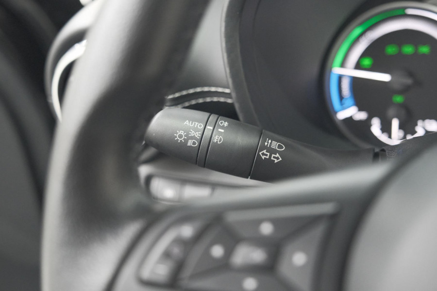 Nissan Juke 1.6 Hybrid Business Premium | Camera | Apple Carplay | Parkeersensoren