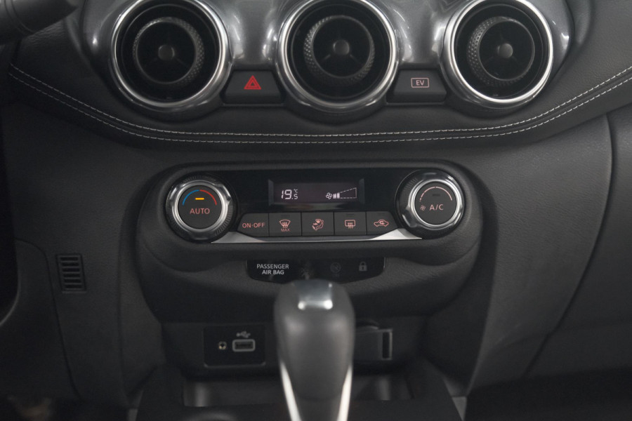 Nissan Juke 1.6 Hybrid Business Premium | Camera | Apple Carplay | Parkeersensoren