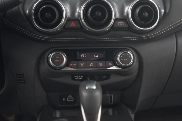 Nissan Juke 1.6 Hybrid Business Premium | Camera | Apple Carplay | Parkeersensoren