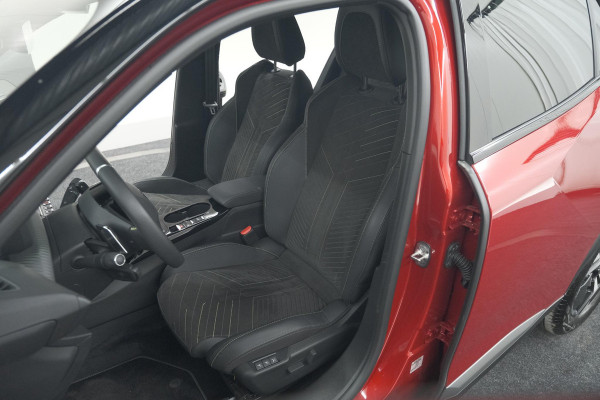 Peugeot 2008 PureTech 130 EAT8 GT | 360 Camera | Stoelmassage | Adaptieve Cruise Control | Dodehoekdetectie