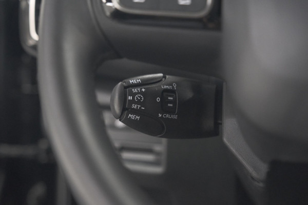 Citroën C5 Aircross Hybrid 136 e-DCS6 Plus | Camera | Apple Carplay | Parkeersensoren | Navigatie