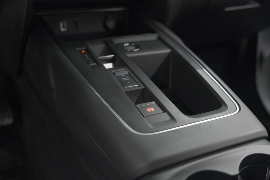 Citroën C5 Aircross Hybrid 136 e-DCS6 Plus | Camera | Apple Carplay | Parkeersensoren | Navigatie