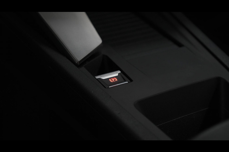 Peugeot 308 SW PureTech 130 EAT8 Active Pack | Automaat | Apple Carplay | Parkeersensoren | Navigatie
