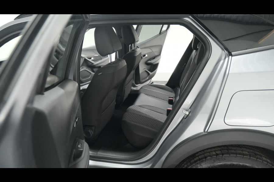 Peugeot 2008 PureTech 130 EAT8 Allure | 360 Camera | Dodehoekdetectie | Stoelverwarming | Apple Carplay