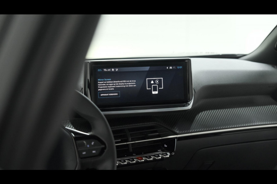 Peugeot 2008 PureTech 130 EAT8 Allure | 360 Camera | Dodehoekdetectie | Stoelverwarming | Apple Carplay