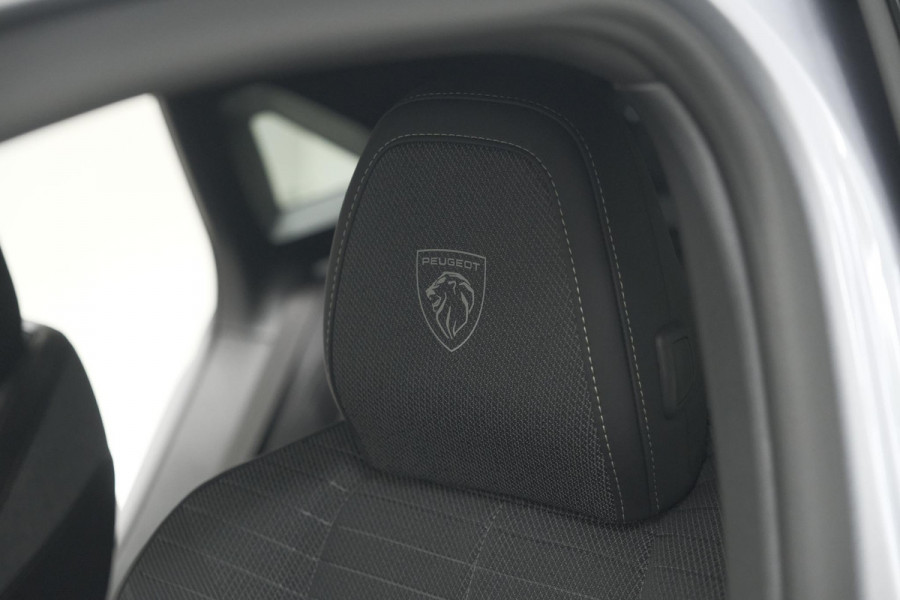 Peugeot 3008 1.2 Hybrid 145 GT | Elektrische Kofferklep | Camera | Stoelverwarming | Navigatie