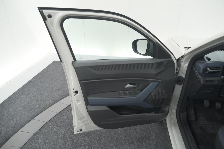 Dacia Duster Mild Hybrid 130 Expression | Camera | Stoelverwarming | Apple Carplay | Navigatie