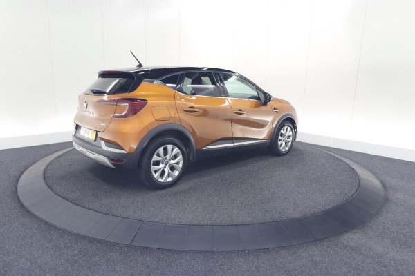 Renault Captur 1.6 E-Tech Plug-in Hybrid 160 Intens | Allseason Banden | Apple Carplay | Parkeersensoren