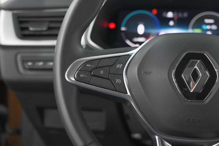 Renault Captur 1.6 E-Tech Plug-in Hybrid 160 Intens | Allseason Banden | Apple Carplay | Parkeersensoren