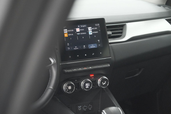 Renault Captur 1.6 E-Tech Plug-in Hybrid 160 Intens | Allseason Banden | Apple Carplay | Parkeersensoren