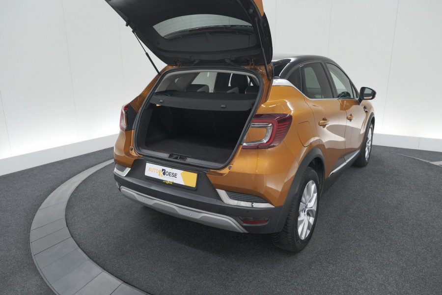 Renault Captur 1.6 E-Tech Plug-in Hybrid 160 Intens | Allseason Banden | Apple Carplay | Parkeersensoren