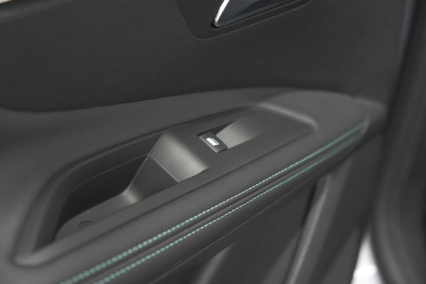 Peugeot 3008 1.6 HYbrid 225 Blue Lease Allure | Camera | Adaptieve Cruise Control | Dodehoekdetectie | Allseason Banden