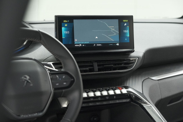 Peugeot 3008 1.6 HYbrid 225 Blue Lease Allure | Camera | Adaptieve Cruise Control | Dodehoekdetectie | Allseason Banden