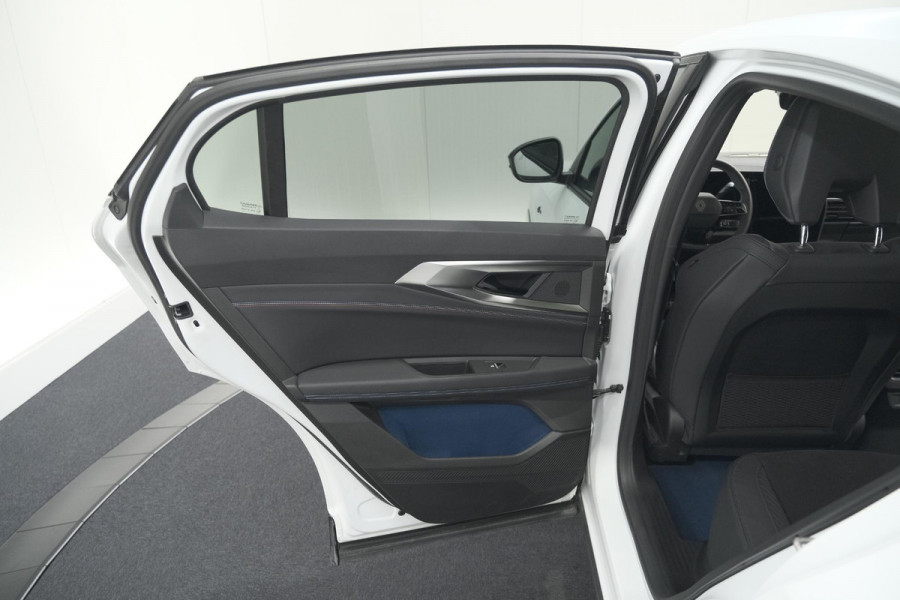 Renault Rafale 1.2 E-Tech full hybrid 200 Esprit Alpine | 360 Camera | Adaptieve Cruise Control | Stoelen Pakket | Elektronische Achterklep