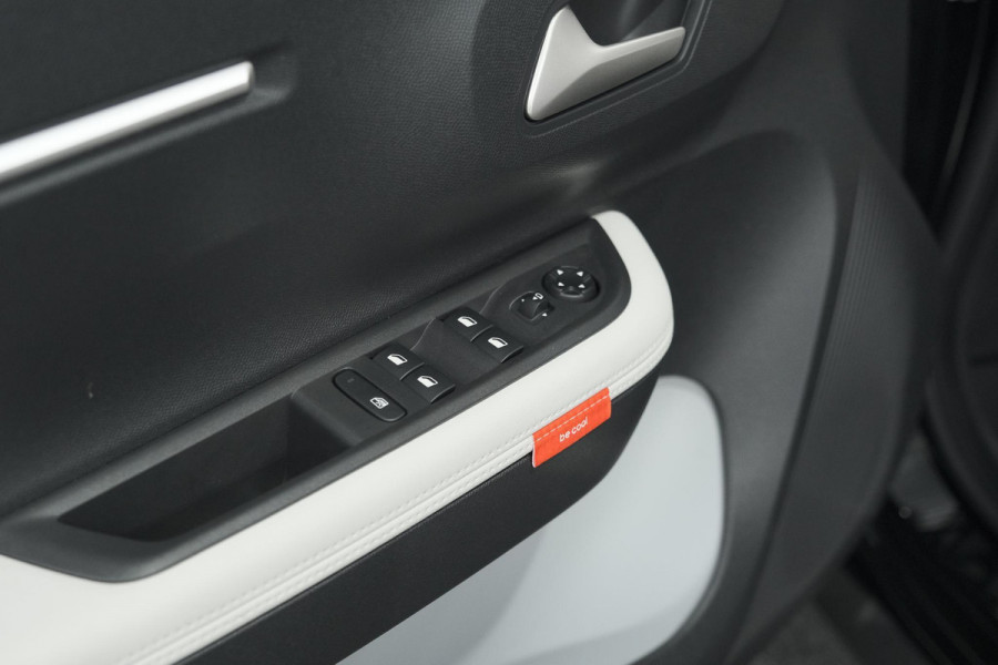 Citroën ë-C3 Max 113pk 44 kWh | 11 KW Laadfunctie | Camera | Navigatie | Apple Carplay | Parkeersensoren