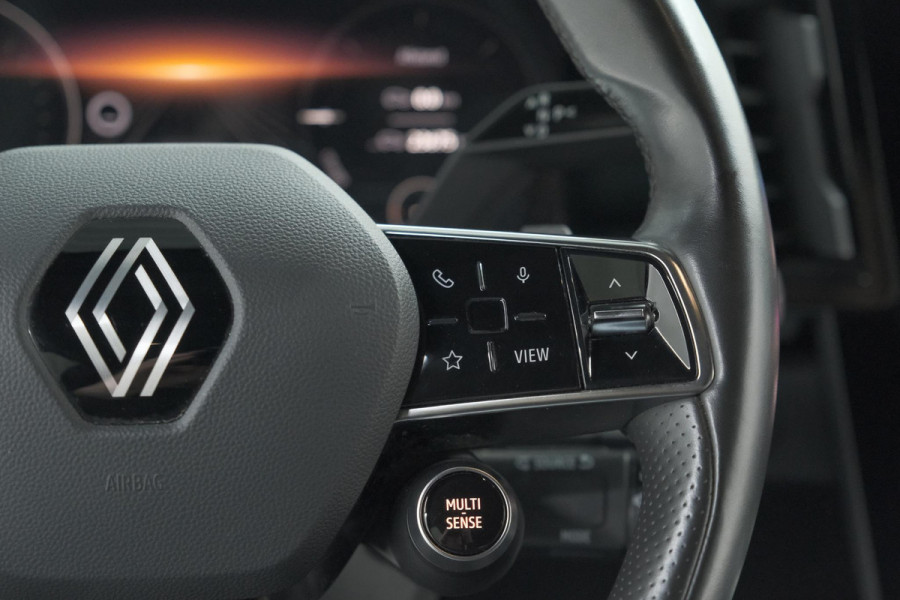 Renault Mégane E-Tech EV40 Boost Charge Techno | Camera | Pack Winter | Apple Carplay | SOH = 95,4%