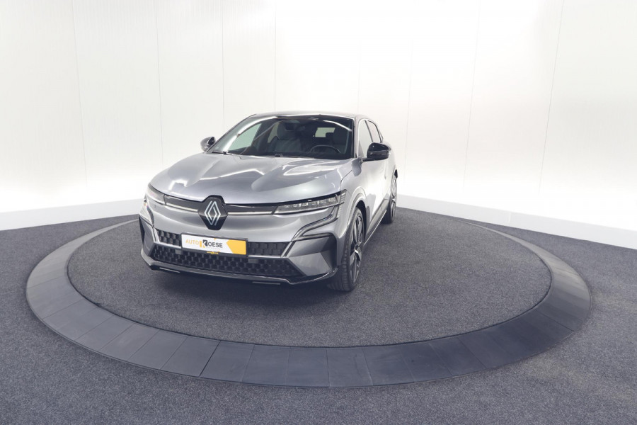 Renault Mégane E-Tech EV40 Boost Charge Techno | Camera | Pack Winter | Apple Carplay | SOH = 95,4%