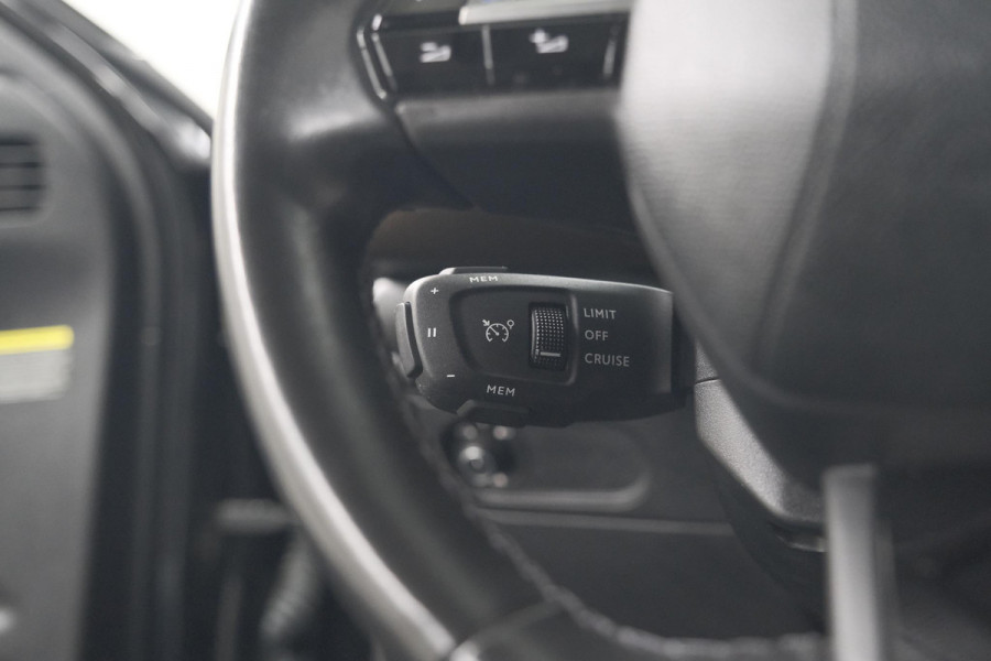 DS DS 3 Crossback E-Tense So Chic 50 kWh | 3 Fase | Camera | Dodehoekdetectie | Apple Carplay