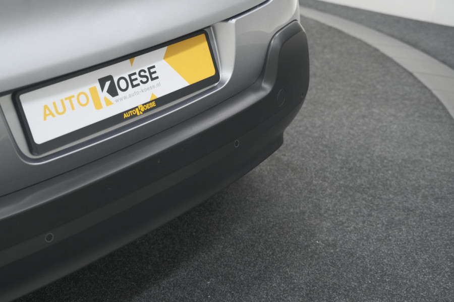 Citroën C3 PureTech 110 EAT6 Max | Apple Carplay | Parkeersensoren | Climate Control | 16 Inch Lichtmetalen Velgen