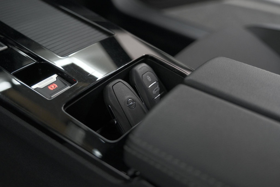 Opel Astra Sports Tourer Turbo 130 AT8 GS | 360 Camera | Adaptieve Cruise Control | Pack Winter | Apple Carplay