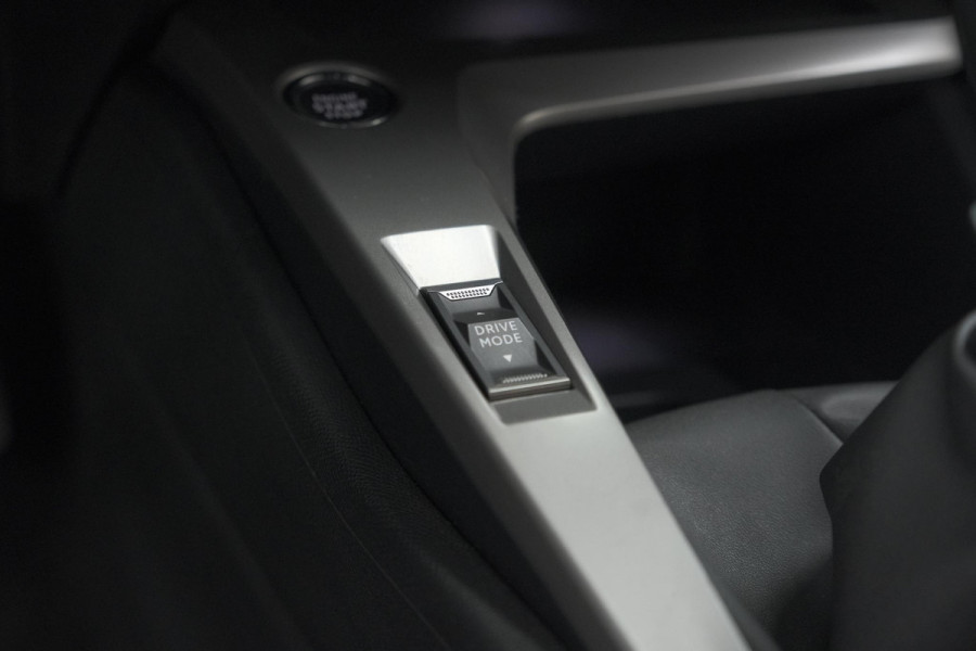 Peugeot 308 PureTech 110 Active Pack Business | Parkeersensoren | Apple Carplay | Navigatie | Cruise Control