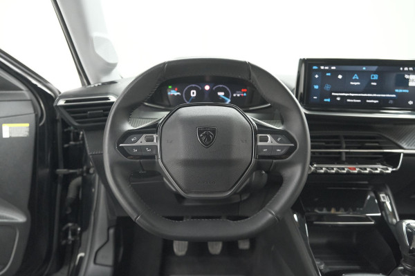 Peugeot 208 PureTech 100 Allure | Parkeersensoren | Navigatie | Apple Carplay