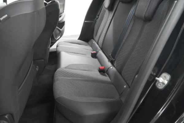Peugeot 208 PureTech 100 Allure | Parkeersensoren | Navigatie | Apple Carplay