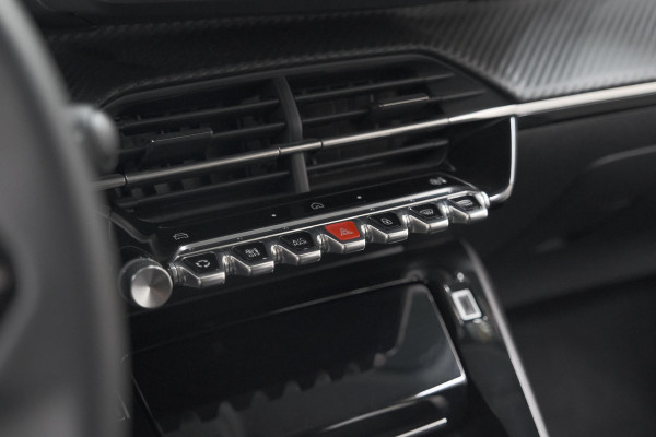 Peugeot 208 PureTech 100 Allure | Parkeersensoren | Navigatie | Apple Carplay