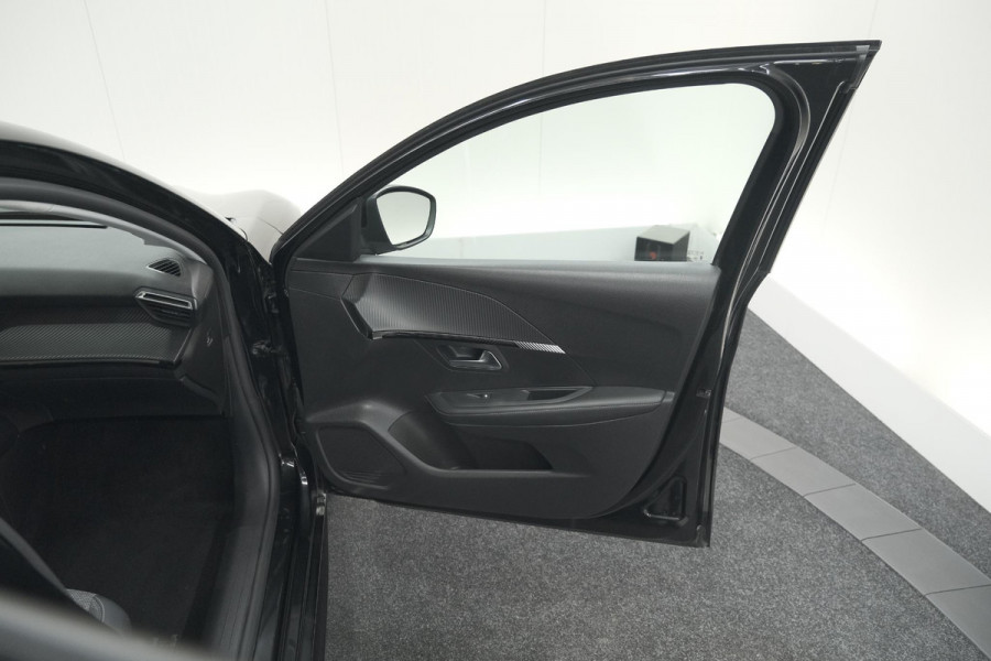 Peugeot 208 PureTech 100 Allure | Parkeersensoren | Navigatie | Apple Carplay