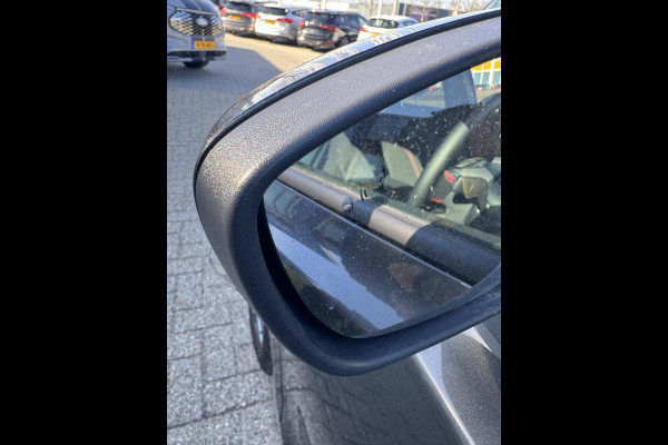 Ford FOCUS Wagon 1.0 EcoBoost Hybrid ST Line X 155pk | AGR-stoelen | Winterpack | Driver Assistance pack | Orig. NL auto