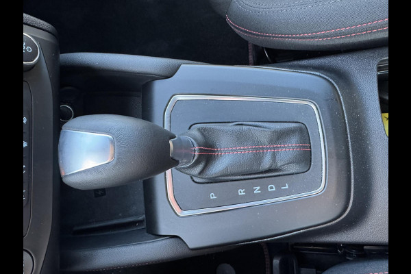 Ford FOCUS Wagon 1.0 EcoBoost Hybrid ST Line X 155pk | AGR-stoelen | Winterpack | Driver Assistance pack | Orig. NL auto